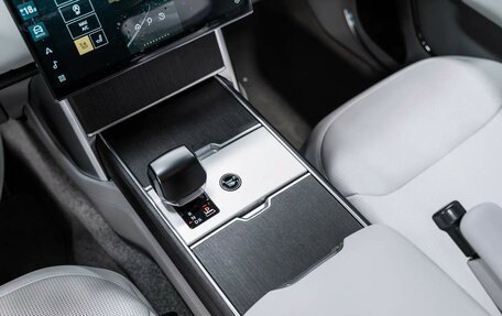 Land Rover Range Rover IV рестайлинг, 2025 год, 32 490 000 рублей, 12 фотография