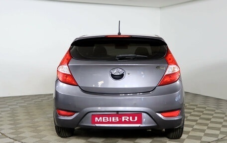 Hyundai Solaris II рестайлинг, 2012 год, 749 990 рублей, 6 фотография