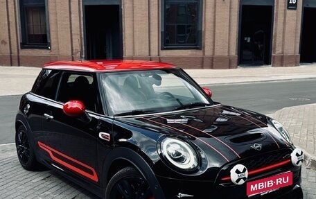 MINI Hatch, 2018 год, 2 830 000 рублей, 1 фотография