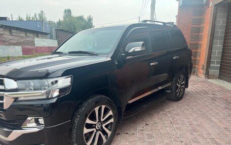 Toyota Land Cruiser 200, 2019 год, 8 150 000 рублей, 1 фотография