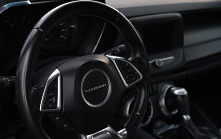 Chevrolet Camaro VI, 2020 год, 2 400 000 рублей, 8 фотография