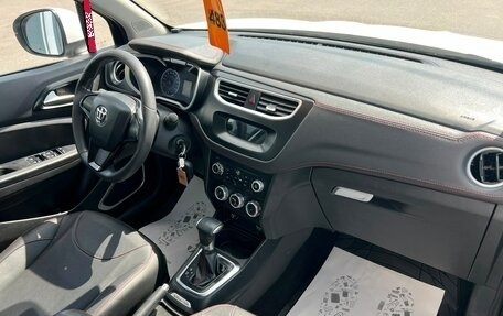 Brilliance V3 I рестайлинг, 2019 год, 999 999 рублей, 13 фотография