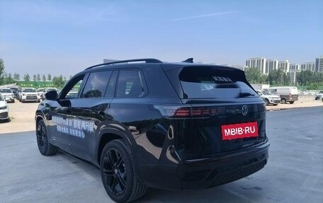 Volkswagen Teramont, 2026 год, 6 400 000 рублей, 3 фотография