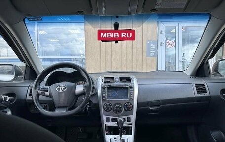 Toyota Corolla, 2011 год, 900 000 рублей, 7 фотография