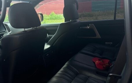 Toyota Land Cruiser 200, 2019 год, 8 150 000 рублей, 4 фотография