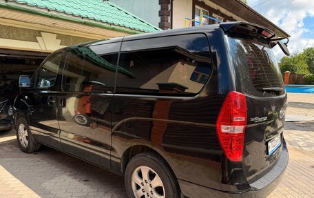 Hyundai Grand Starex Grand Starex I рестайлинг 2, 2016 год, 2 550 000 рублей, 6 фотография