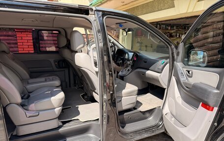 Hyundai Grand Starex Grand Starex I рестайлинг 2, 2016 год, 2 550 000 рублей, 20 фотография
