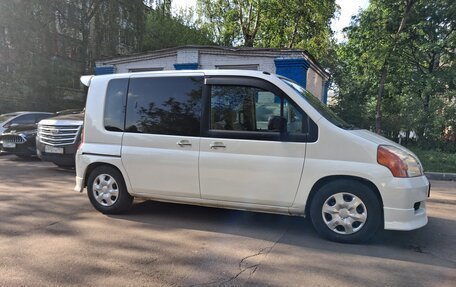 Honda Mobilio I, 2002 год, 380 000 рублей, 18 фотография