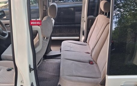 Honda Mobilio I, 2002 год, 380 000 рублей, 12 фотография