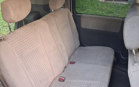 Honda Mobilio I, 2002 год, 380 000 рублей, 20 фотография