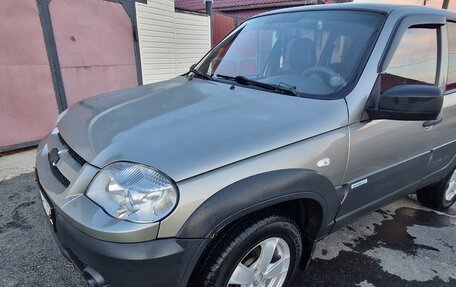 Chevrolet Niva I рестайлинг, 2013 год, 530 000 рублей, 7 фотография