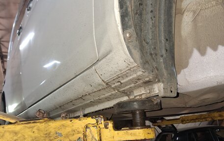 Honda Mobilio I, 2002 год, 380 000 рублей, 24 фотография