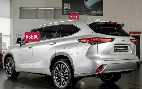 Toyota Highlander, 2026 год, 5 700 000 рублей, 28 фотография
