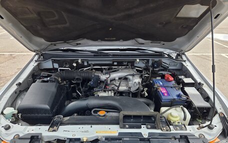 Mitsubishi Pajero IV, 2011 год, 2 080 000 рублей, 6 фотография