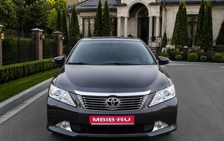 Toyota Camry, 2013 год, 1 850 000 рублей, 1 фотография