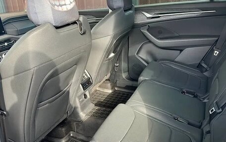 Skoda Kodiaq, 2025 год, 3 850 000 рублей, 8 фотография