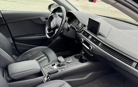 Audi A4, 2019 год, 2 500 000 рублей, 9 фотография