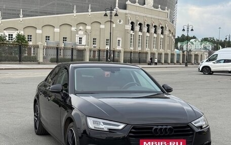 Audi A4, 2019 год, 2 500 000 рублей, 5 фотография