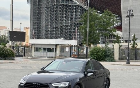 Audi A4, 2019 год, 2 500 000 рублей, 4 фотография