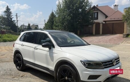 Volkswagen Tiguan II, 2019 год, 2 900 000 рублей, 4 фотография