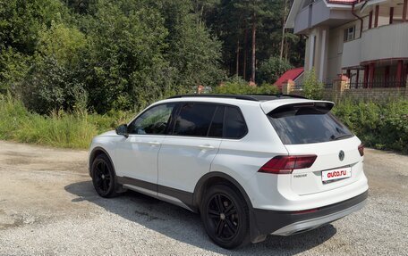 Volkswagen Tiguan II, 2019 год, 2 900 000 рублей, 10 фотография
