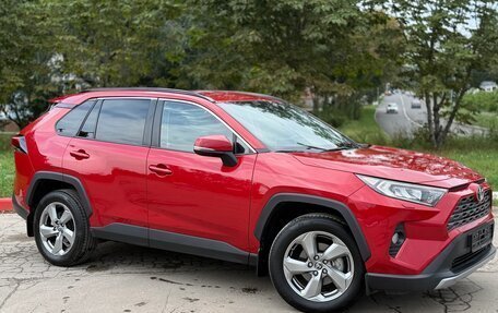 Toyota RAV4, 2021 год, 3 499 000 рублей, 3 фотография