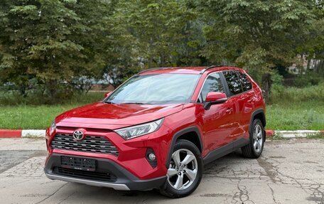 Toyota RAV4, 2021 год, 3 499 000 рублей, 11 фотография