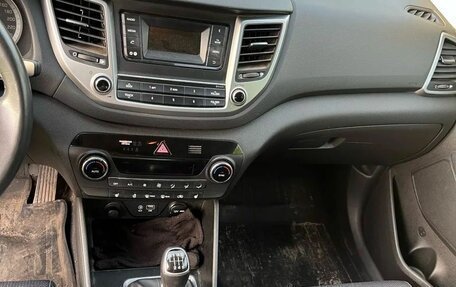 Hyundai Tucson III, 2018 год, 2 400 000 рублей, 7 фотография