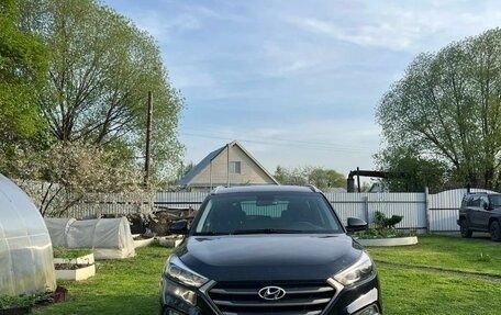 Hyundai Tucson III, 2018 год, 2 400 000 рублей, 2 фотография