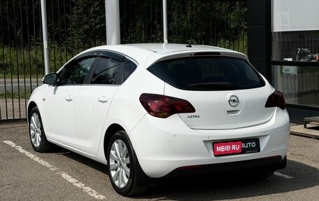 Opel Astra J, 2011 год, 749 000 рублей, 6 фотография