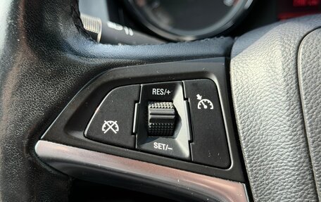 Opel Astra J, 2011 год, 749 000 рублей, 13 фотография