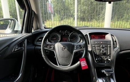 Opel Astra J, 2011 год, 749 000 рублей, 12 фотография