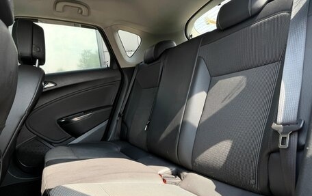 Opel Astra J, 2011 год, 749 000 рублей, 20 фотография