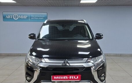 Mitsubishi Outlander III рестайлинг 3, 2019 год, 2 275 000 рублей, 2 фотография