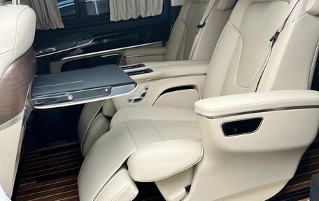 Mercedes-Benz V-Класс, 2022 год, 10 500 000 рублей, 21 фотография