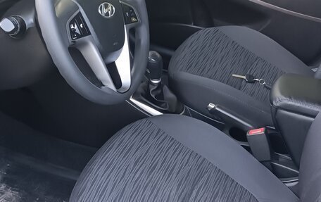 Hyundai Solaris II рестайлинг, 2016 год, 690 000 рублей, 11 фотография