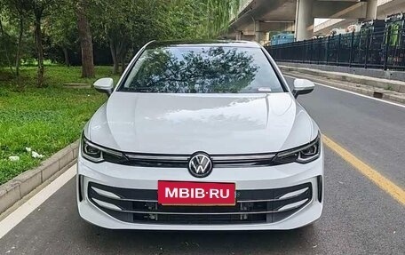 Volkswagen Golf VIII, 2025 год, 3 180 000 рублей, 5 фотография