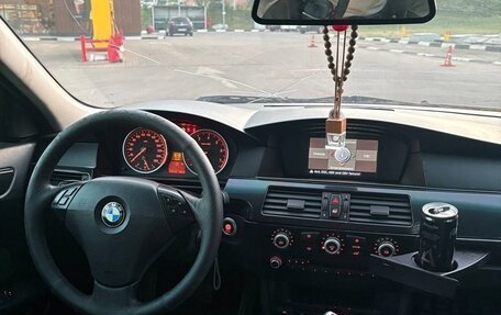 BMW 5 серия, 2008 год, 700 000 рублей, 2 фотография