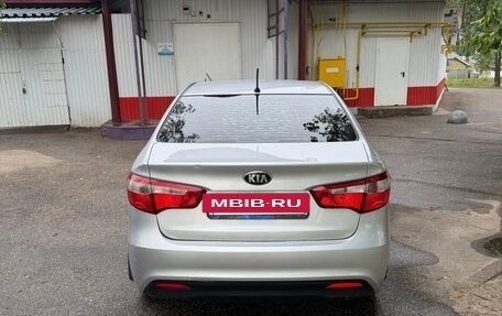 KIA Rio III рестайлинг, 2013 год, 830 000 рублей, 5 фотография