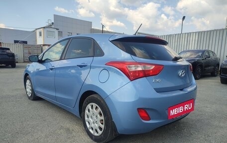 Hyundai i30 II рестайлинг, 2014 год, 899 000 рублей, 4 фотография