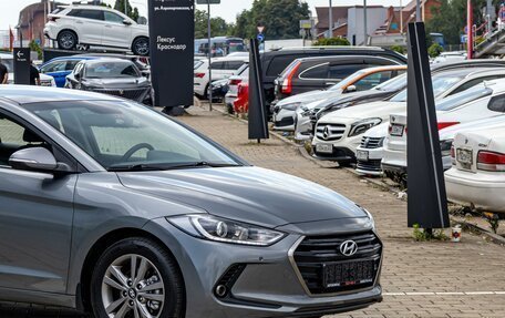 Hyundai Elantra VI рестайлинг, 2017 год, 1 395 000 рублей, 8 фотография