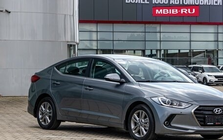 Hyundai Elantra VI рестайлинг, 2017 год, 1 395 000 рублей, 7 фотография