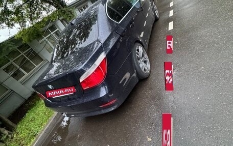 BMW 5 серия, 2006 год, 900 000 рублей, 4 фотография