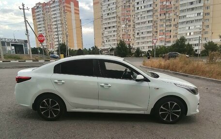 KIA Rio IV, 2018 год, 1 480 000 рублей, 3 фотография