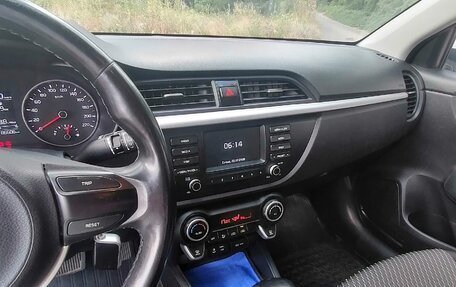 KIA Rio IV, 2018 год, 1 480 000 рублей, 6 фотография
