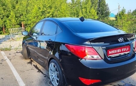 Hyundai Solaris II рестайлинг, 2016 год, 1 000 000 рублей, 1 фотография