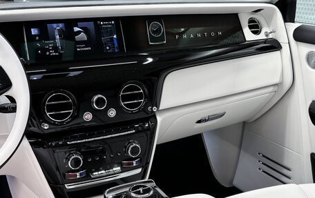 Rolls-Royce Phantom VIII, 2026 год, 87 500 000 рублей, 19 фотография
