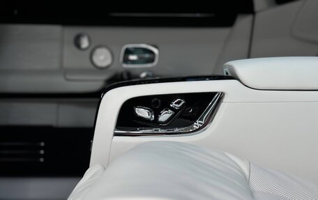 Rolls-Royce Phantom VIII, 2026 год, 87 500 000 рублей, 29 фотография