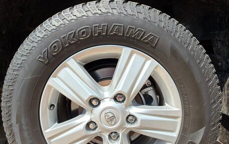 Toyota Land Cruiser 200, 2013 год, 5 400 000 рублей, 7 фотография