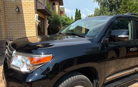 Toyota Land Cruiser 200, 2013 год, 5 400 000 рублей, 6 фотография